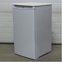 Danby DCR34W 3.2 cu ft Compact Refrigerator Fridge w Freezer